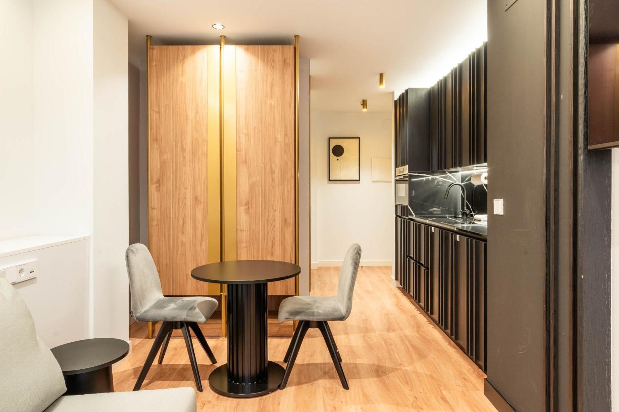 Limehome San Sebastian Zubieta Kalea Exteriör bild