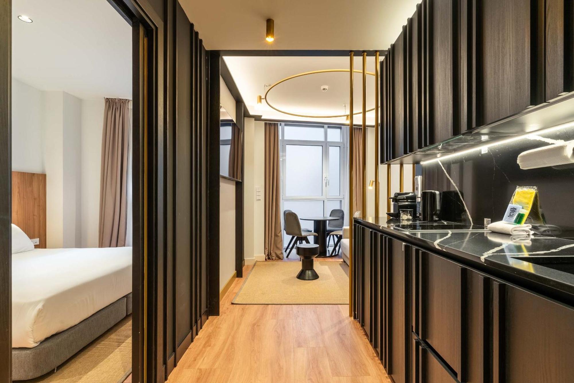 Limehome San Sebastian Zubieta Kalea Exteriör bild