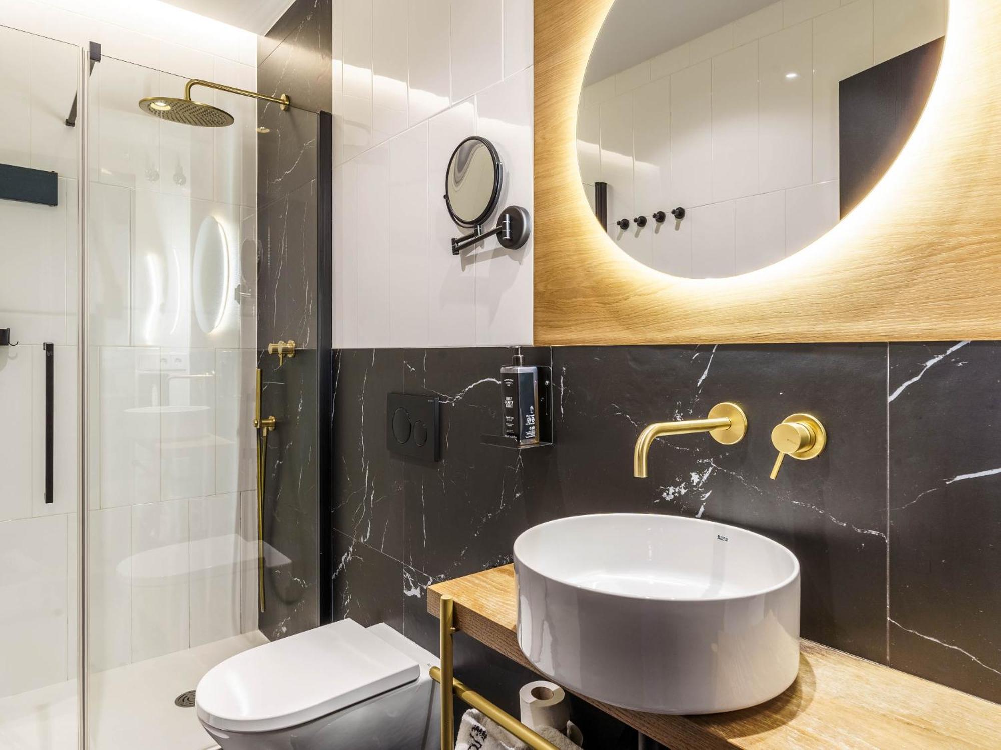 Limehome San Sebastian Zubieta Kalea Exteriör bild