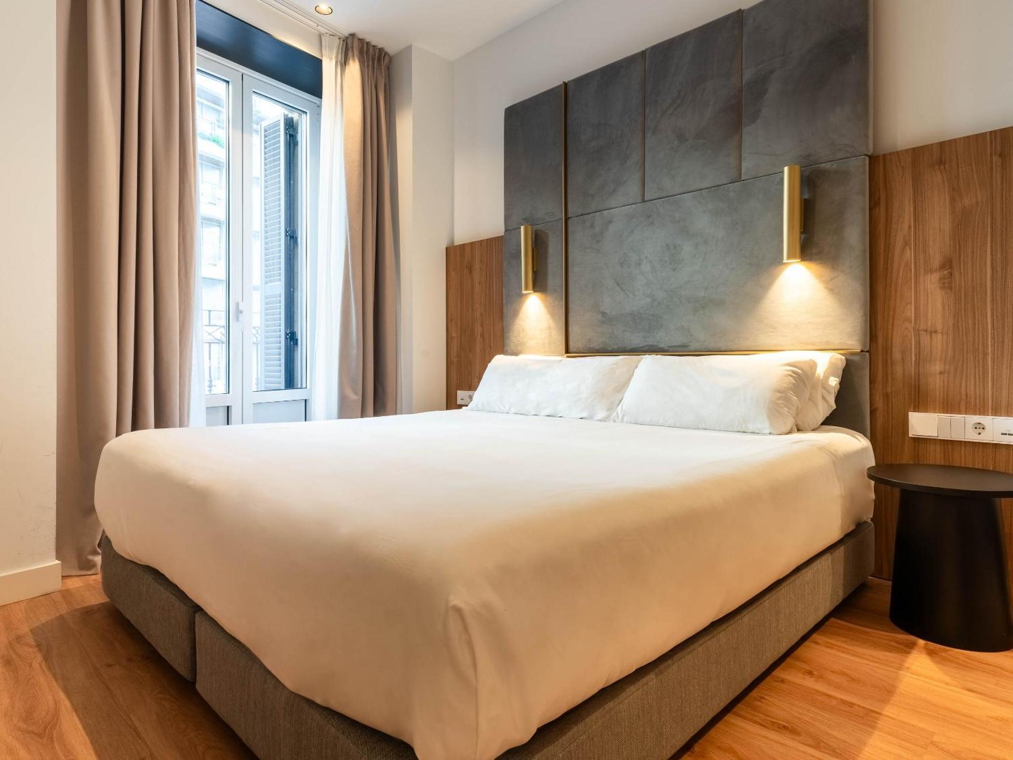 Limehome San Sebastian Zubieta Kalea Exteriör bild